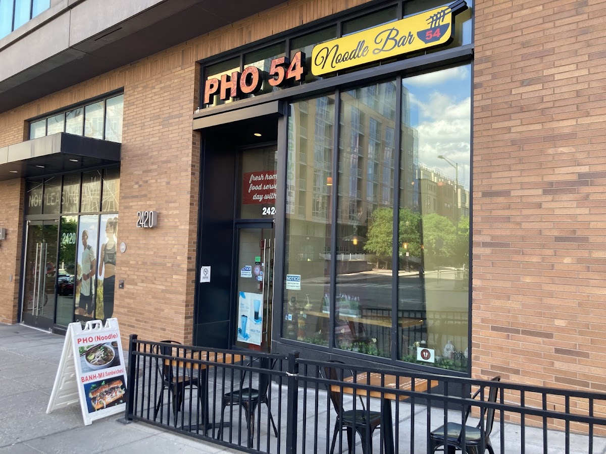 Phonatics Noodle Bar